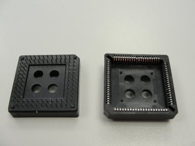 Цокъл 64pins PLCC