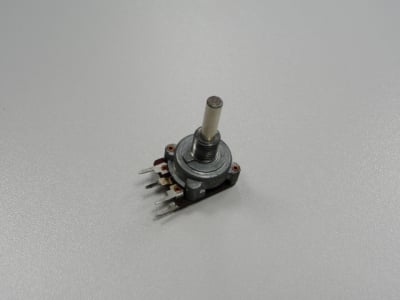 Потенциометър 1x100K1S