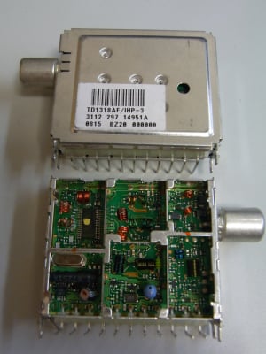 ТВ тунер TUN TD1318AF/IHP-3