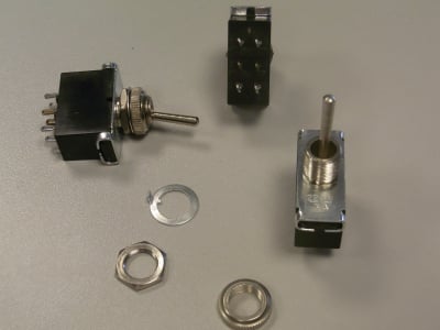 Ключ CK ON-ON IC4101T1B1M1QE 8pin