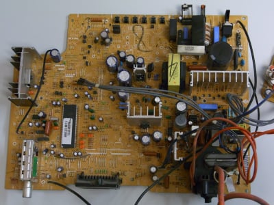 ;Платка TV CHASSIS CW62B EAX30273007
