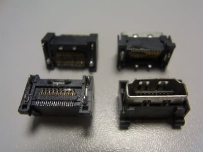 Букса HDMI за панелен монтаж женска