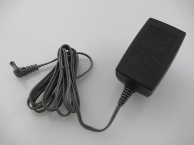 Адаптер  AC/DC PQLV19BX