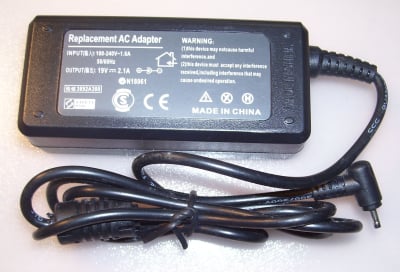 Адаптер Адаптер  19V 2.1A 3892A300