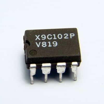 Интегрална схема X9C102P DIP-8