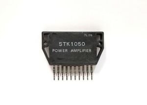 Интегрална схема  STK1050