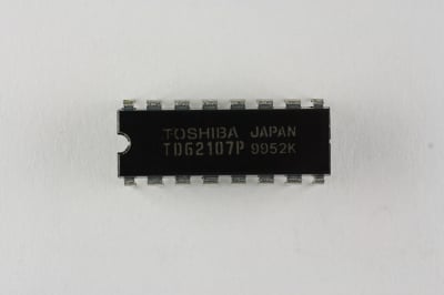 Интегрална схема TD62107P DIP16