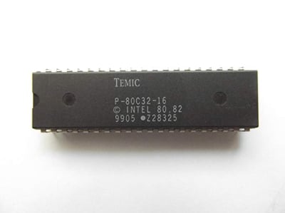 Интегрална схема P80C32X2BN DIP-40