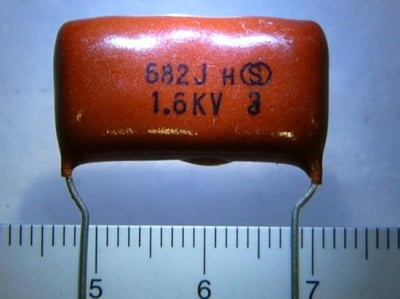 Кондензатор керамичен 6800PF 1.6KV
