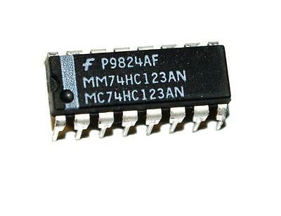 Интегрална схема MM74HC123AN