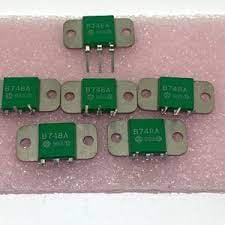 Транзистор 2SB748A