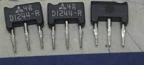 Транзистор 2SD1244-R