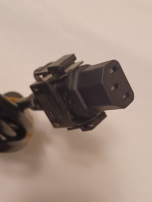 Кабел захр. CABLE AC COMP LCD +1 Protectors