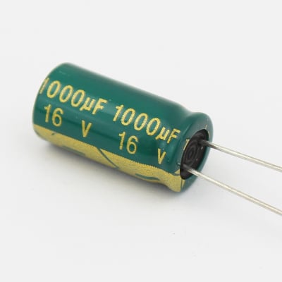Кондензатор електр 1000MF 16V 105\'C