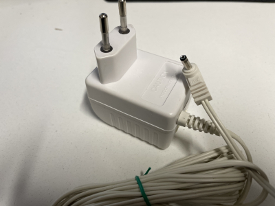Адаптер Adapter AC/DC VD 045030D 4.5V 300mA