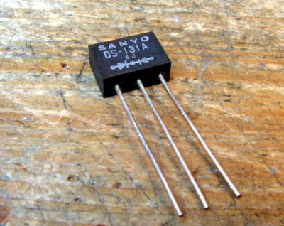 Диод DS 131A ДВОЕН
