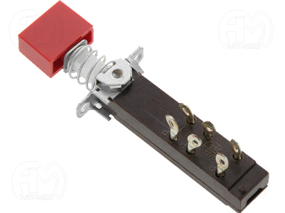 Червено копче за изостат hole measuring 3.5 x 3.5mm.