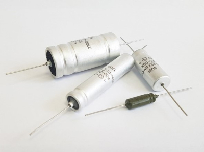 Полиестерен филм кондензатор  1MF 160V K50-6