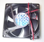 Вентилатор 80 x 80 x 25 12V