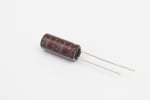 Кондензатор електр 1800MF 6.3V 105\'