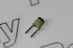 Кондензатор керамичен 18pF 100V RM 2.5