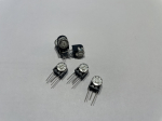 Тример потенциометър \nTRIMMER POTENTIOMETER 200Kohm T3321S VERTICAL