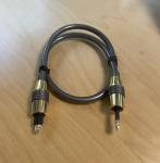 Кабел Оптичен 0.5m Toslink to Mini Toslink Optical Audio Cable